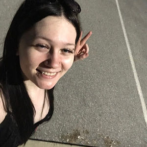 Meet your Posher, Marissa